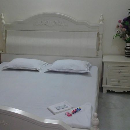 Hotel Royal Paying Guest Kalkuta Zewnętrze zdjęcie