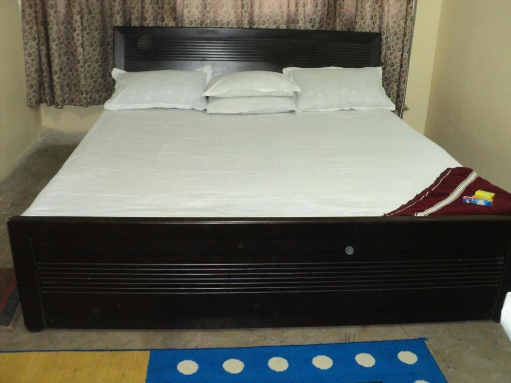 Hotel Royal Paying Guest Kalkuta Zewnętrze zdjęcie